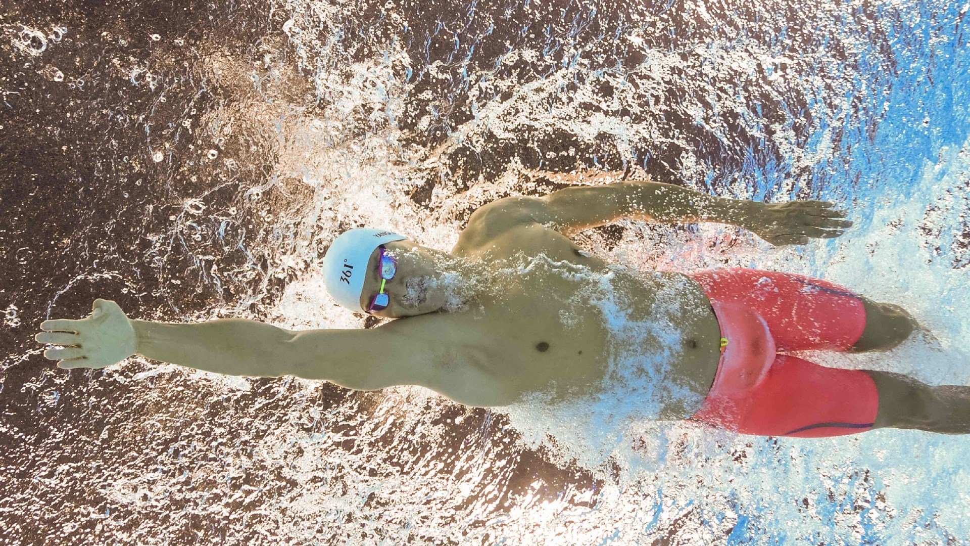 开云APP-_场外动态：运动员生活花絮大公开_，运动员生活照片