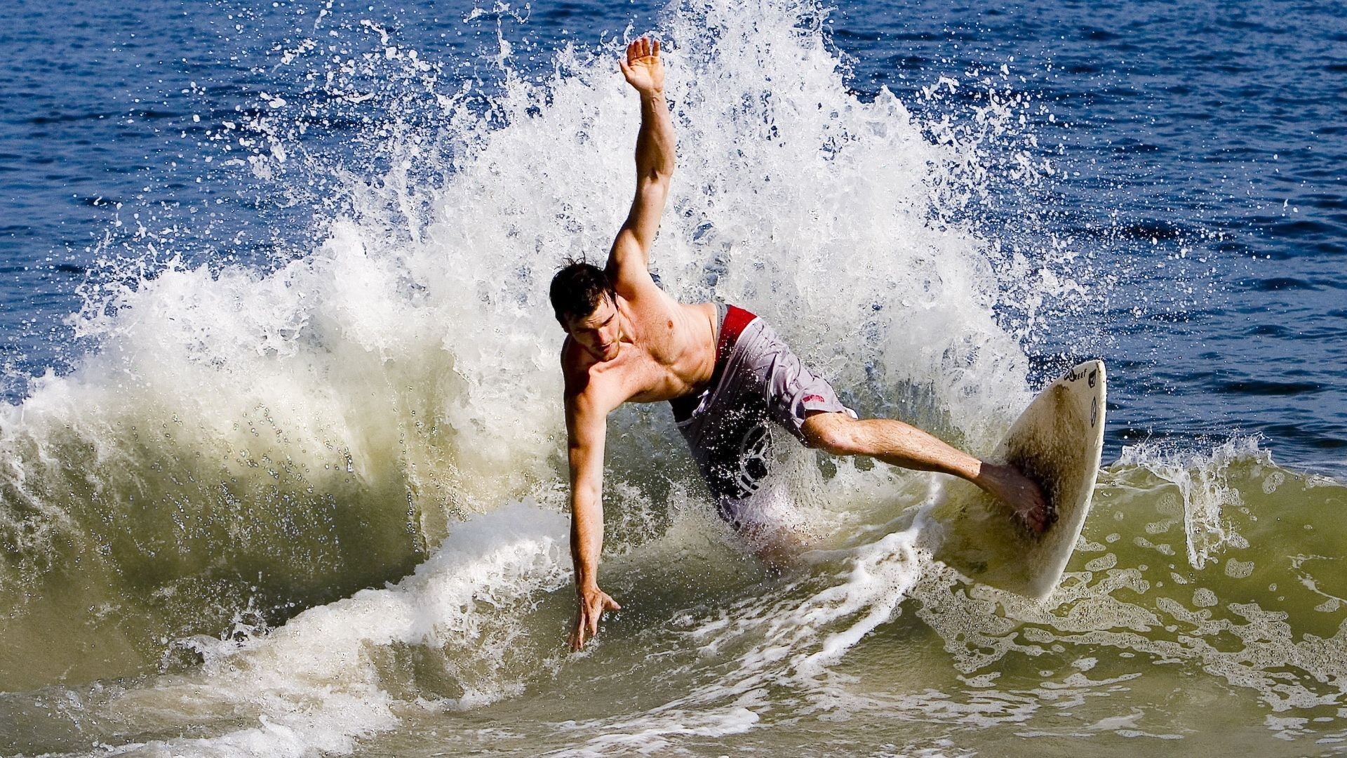 【比赛精彩片段】逆境中坚韧不拔的运动员战术应用集锦，运动员战术能力定义